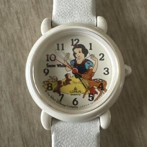 Disney Snow White Watch Lorus Quartz vintage 1990's Watch Needs Battery & Band